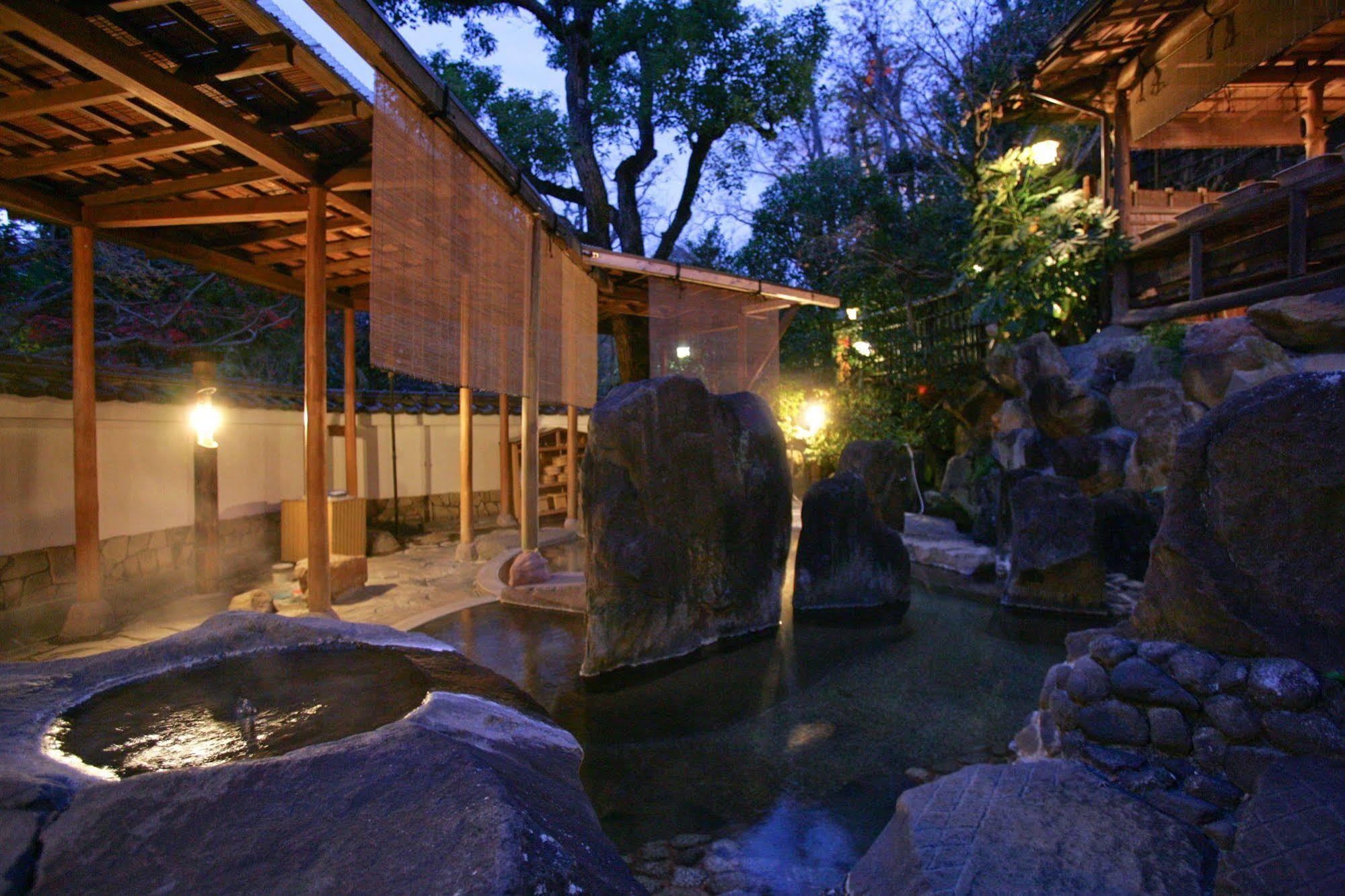 Kaiseki Ryokan Ashikari Yugawara Luaran gambar
